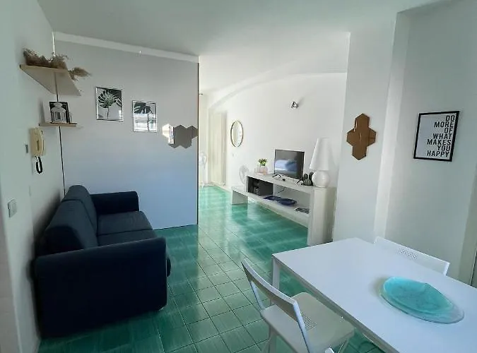 Vista Mare Apartamento *