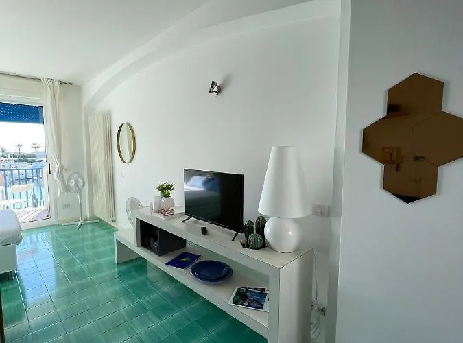 Vista Mare شقة *